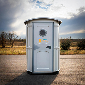 Deluxe Restroom Rentals